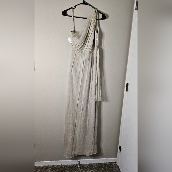 Amsale Crinkle Chiffon One Shoulder Maxi Dress NWT - Picture 1 of 9